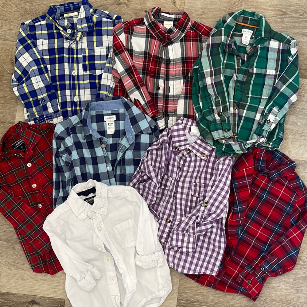 Lightly worn 2T long sleeve button down shirts